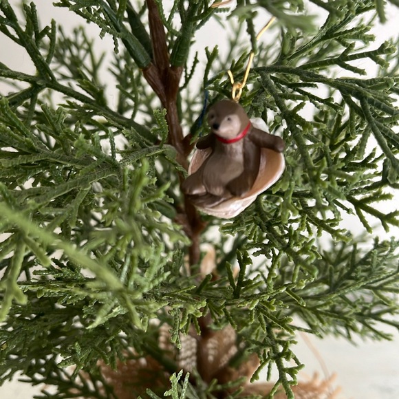 Miniature Hallmark Ornaments includes otter - Picture 2 of 16
